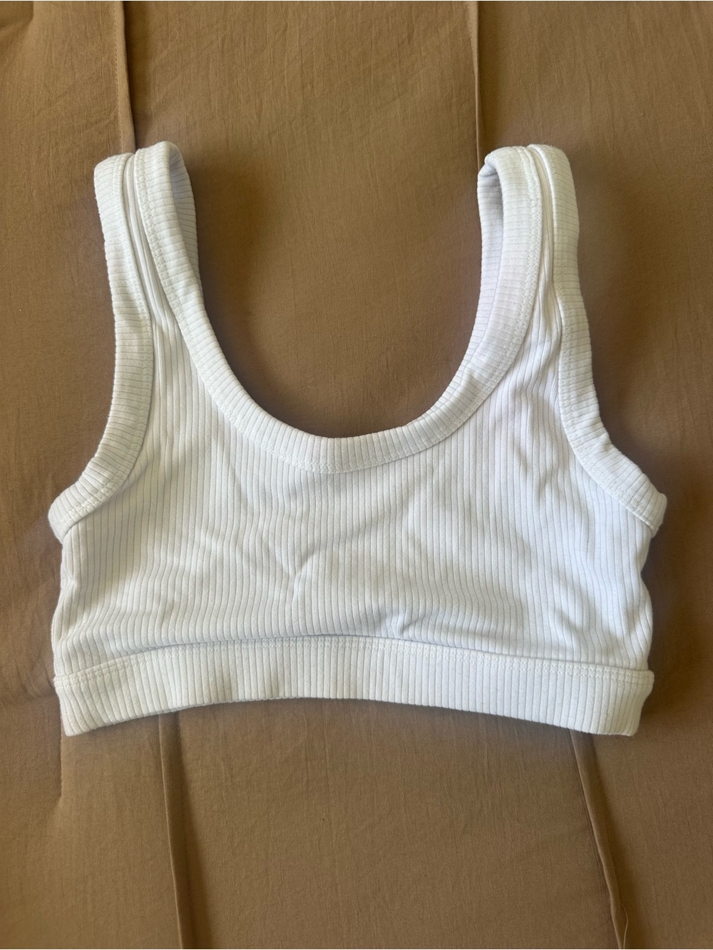 ALO Yoga White Ribbed Scoop Sports Bra